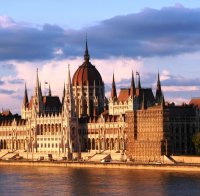 Унгария гони Международния валутен фонд