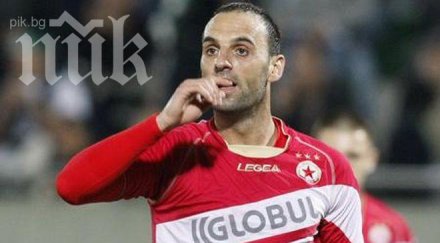 цска подготви договори осем