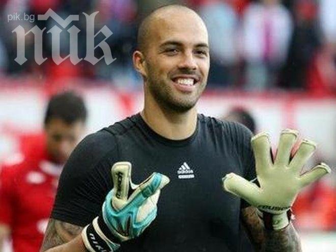 Босът на Твенте: Фиорентина предлага смешни пари за Ники Михайлов