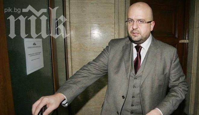 Камен Костадинов: Доган може да влияе във всеки един момент на ДПС