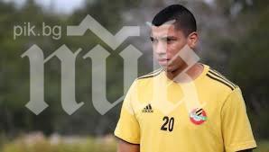 Изхвърлен от Мъри подписа с елитен клуб в Холандия