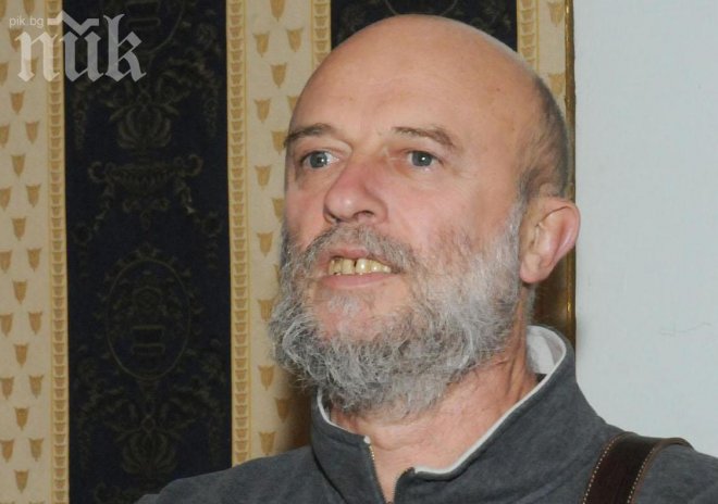 Едвин Сугарев е приет по спешност в болница