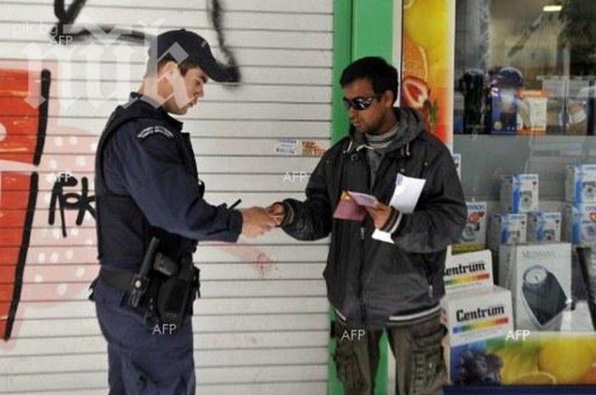 Билд: Вълната от български и румънски имигранти накърнява социалния мир в Германия