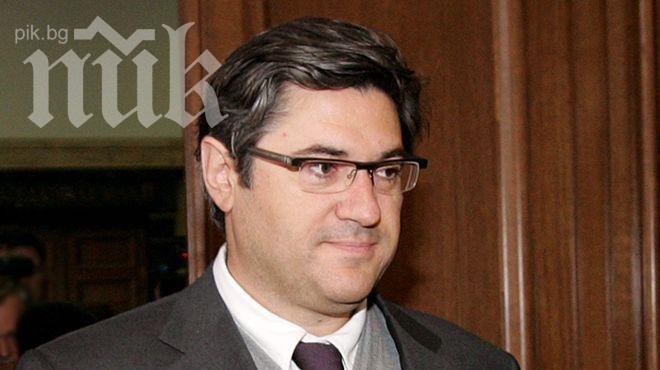 Бивш служител на в. Класа откраднал сайта на медията