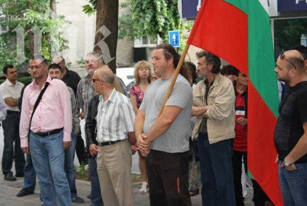 Протестиращите в Сливен блокираха за кратко кръстовище „Розова градина