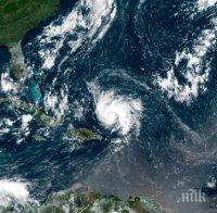 БЕДСТВИЕТО НАБЛИЖАВА: Тропическата буря 