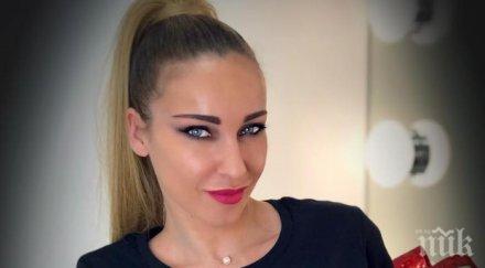 МЕСЕЦ СЛЕД РАЖДАНЕТО: Алекс Раева се връща на сцената