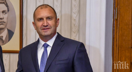 скандал ученици родители столично школо строй заради румен радев