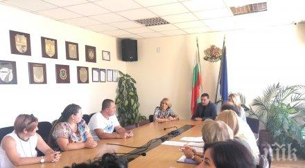 илиан тодоров срещна студенти специалност публична администрация академията мвр