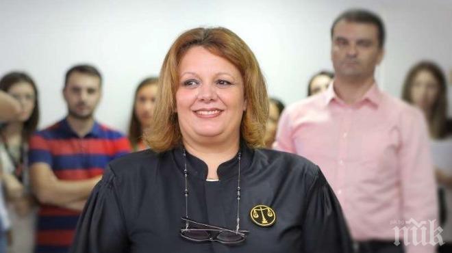 ОФИЦИАЛНО: Македонският парламент освободи арестуваната прокурорка Катица Янева