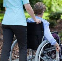 След квотите: Двойно повече инвалиди са наети на работа 