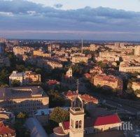 Улиците в Пловдив се превърнаха в занаятчийски ателиета