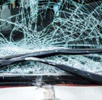 Пиян шофьор наниза камион и две коли в Бургас (СНИМКИ)