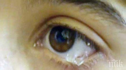 момиче проплака кристални сълзи видео