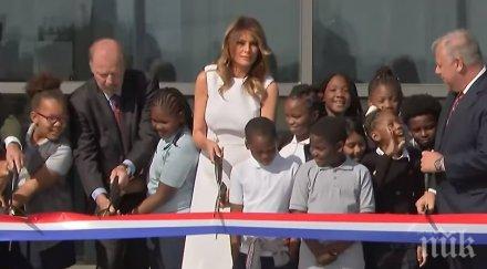 мелания тръмп конфузна ситуация успя среже лентичка видео