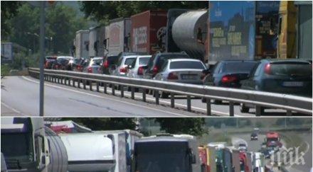 кошмар границата турция опашки тирове задръстиха капитан андреево тежките камиони паркират снимки