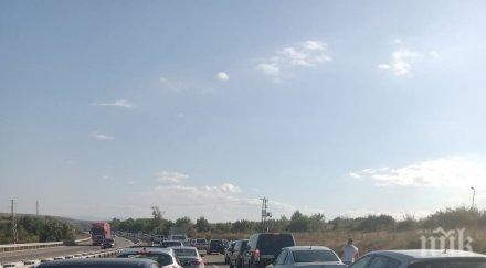 важно две ленти кулата софия изгорелия мост струма