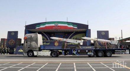 иран показа балистични ракети военен парад техеран