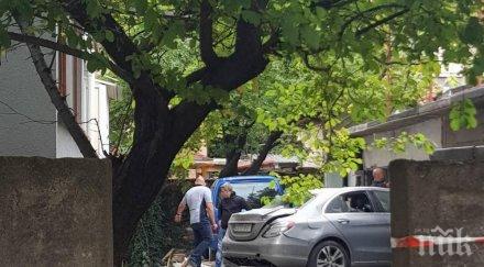 вендета взривиха мерцедеса частен съдебен изпълнител среднощните взривове разбудиха стара загора снимка