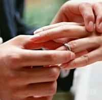 Украинец се ожени за своя баба, за да не го вземат в казармата