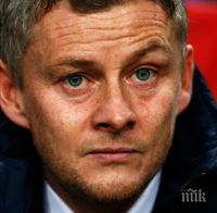 ВИСОКО НАПРЕЖЕНИЕ: Фенове на Ман Юнайтед бесни, искат Солскяер да...