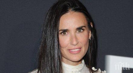 брутално деми мур шокиращо признание накарало избяга майка