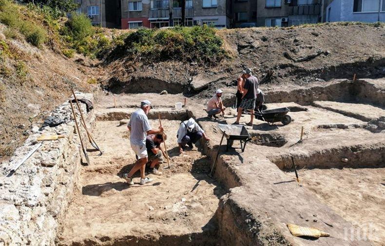 Археолози попаднаха на ценни находки при разкопки край Лом