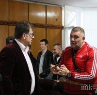 КУЛТУРА В СЪДА - Наско Райфъла: Пояснявам на всички олигофрени, че съм почтен човек