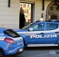 Двама полицаи загинаха в Италия при престрелка с арестанти