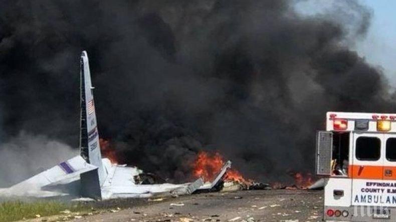 Трагедия: При падането на ретросамолет в САЩ загинаха седем души