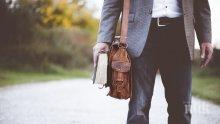 Заплатите на учителите в България растат на-бързо в ЕС