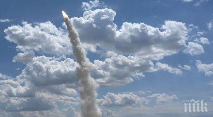 шок американска ядрена ракета прелетяла пътнически самолет