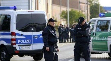 камион блъсна коли германия души пострадаха