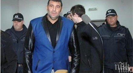 пълна лудница линейка вози райфъла съда предрича смъртта