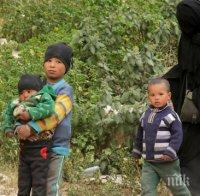 УЖАС В СИРИЯ: Хиляди цивилни бягат от турската инвазия в Сирия - петима убити и десетки ранени