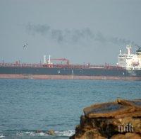 Взрив на ирански петролен танкер в Червено море