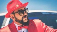 Устата дебютира като stand-up комик на шоу със смях до рев и сълзи
