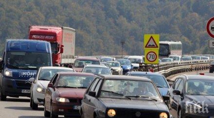 километрично задръстване цистерна аварира хемус затапи движението посока варна