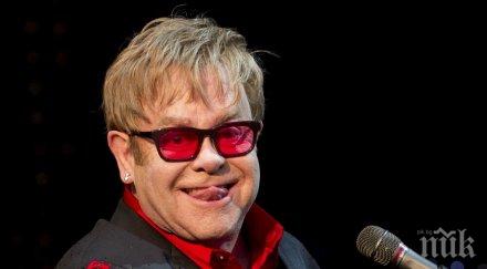 елтън джон харесвал майка