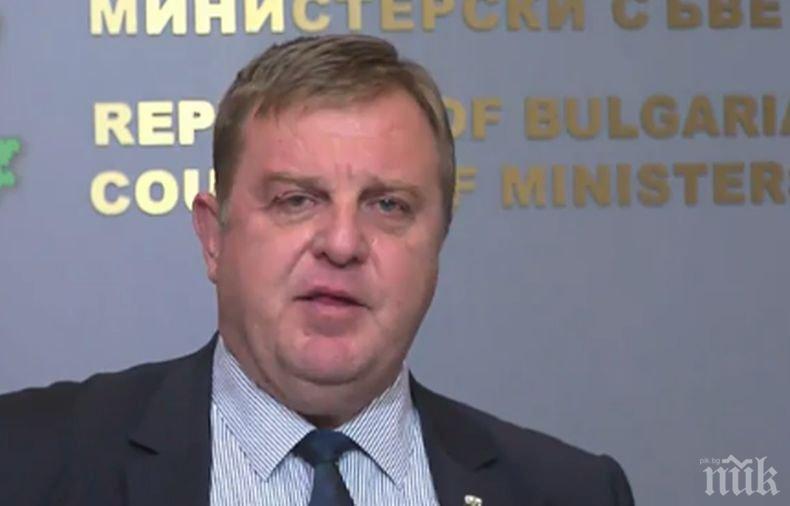 Каракачанов официално: Служители на Министерство на отбраната не са замесени в хаоса в Сливенско