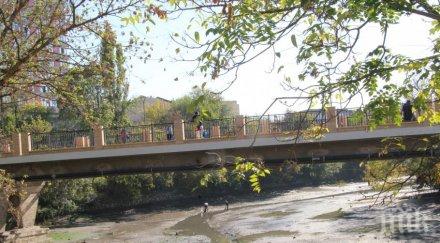 две години чакане почистват тунджа наноси