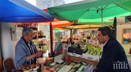 кандидатът кмет софия тончо токмакчиев посети пазара красно село снимки