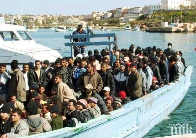Масови арести на нелегални мигранти в Атина