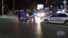 МЕЛЕ В СОФИЯ! Жена със Субару помете моторист на "Черни връх" (СНИМКИ)