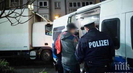 мъж застана локомотив жена закъснявала влака