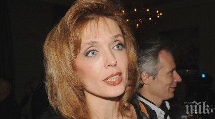 без задръжки таня димитрова носи минижупи