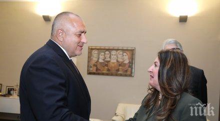 първо пик борисов силни думи срещата новия посланик сащ снимки