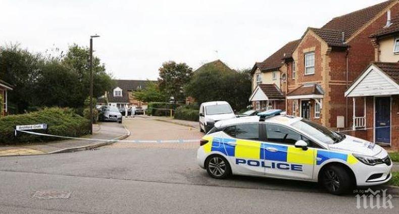 Във Великобритания задържаха 21-годишен младеж за две убийства с нож