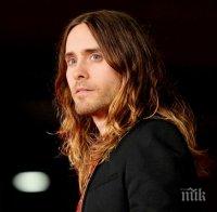 Джаред Лето дари пари за лечение на деца, ранени в катастрофа