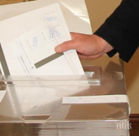 Хора от Бурса с лош български гласуват в Кърджалийско сред дим от кебапчета